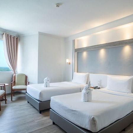 Thong Tarin Hotel Surin Exteriér fotografie