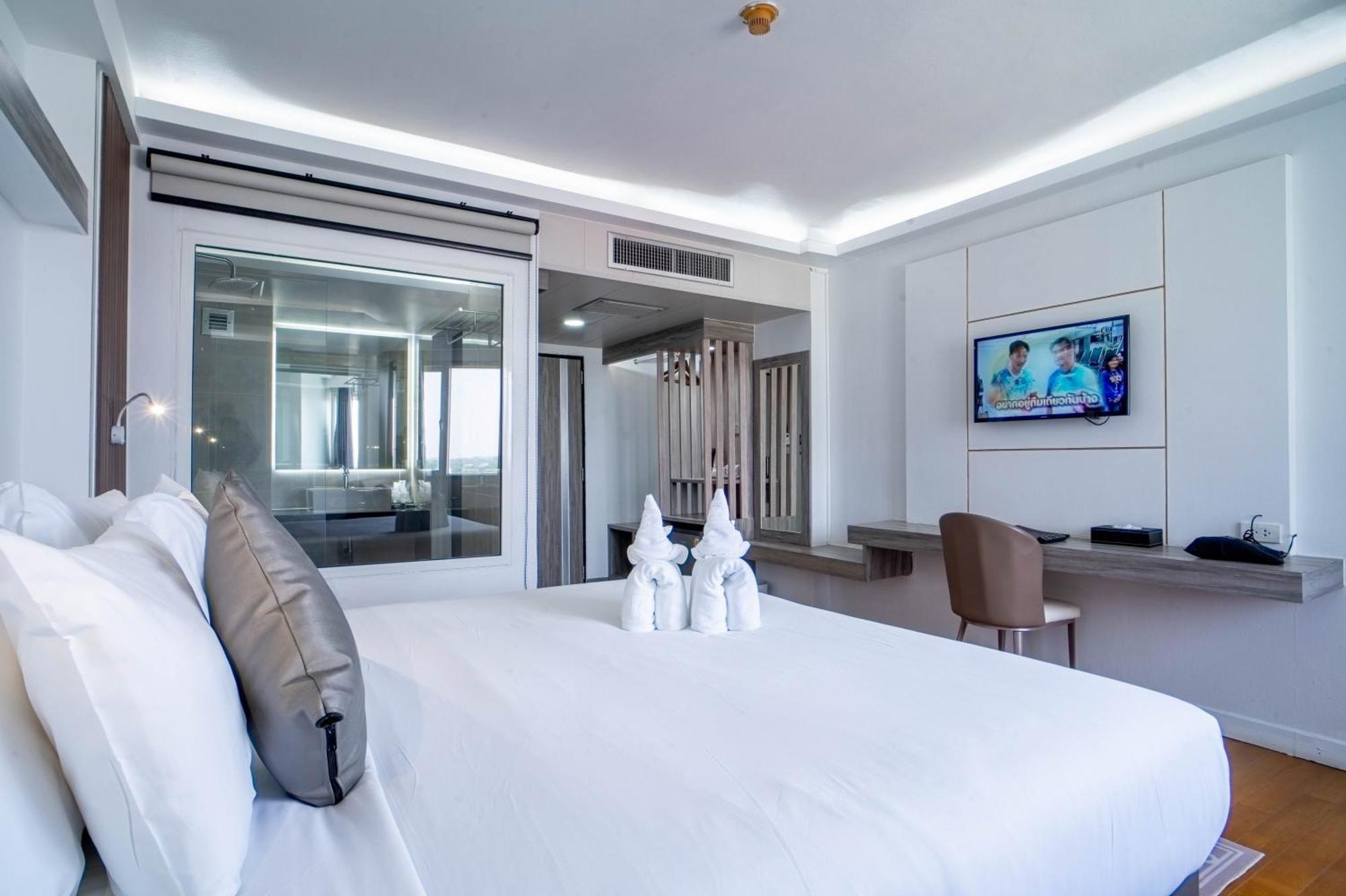 Thong Tarin Hotel Surin Exteriér fotografie